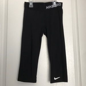 Nike Pro Kids (Girls) Leggings